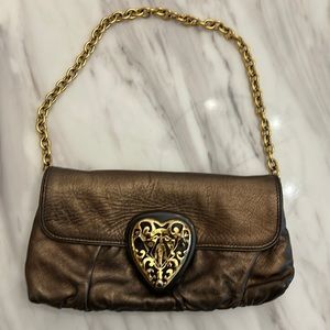 Women’s Gucci bag